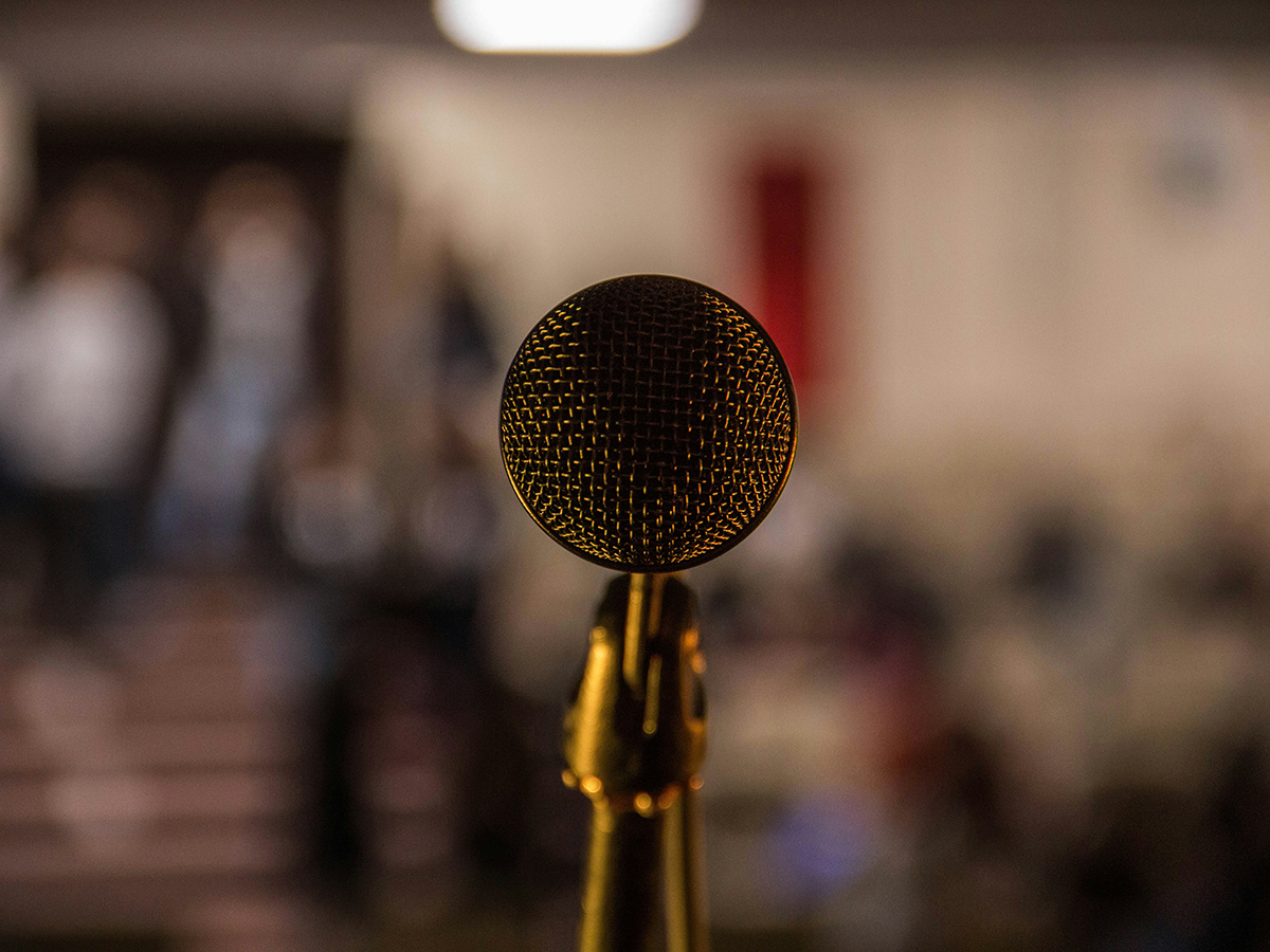 Microphone
