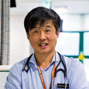 Bio Photo of Dr Han Chong Toh