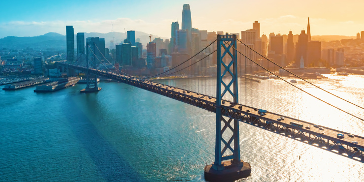 Golden Gate Bridge at dusk