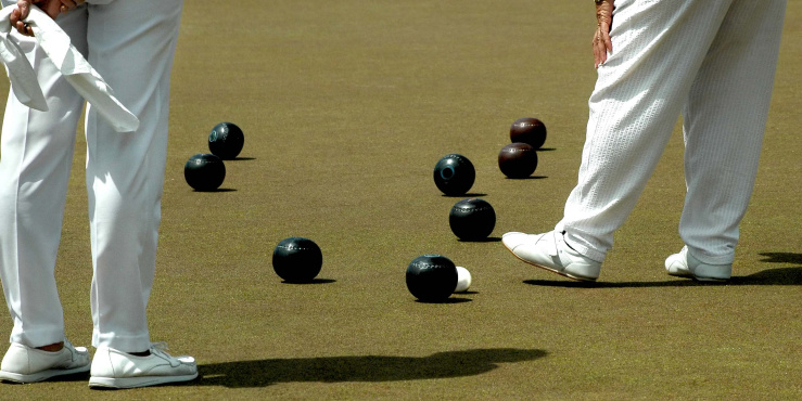 Image of bowls on grass