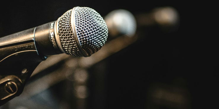Microphone