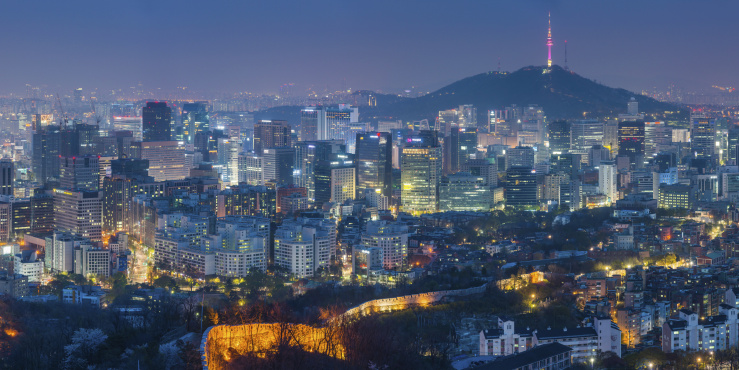 Evening view of Seoul's skyline