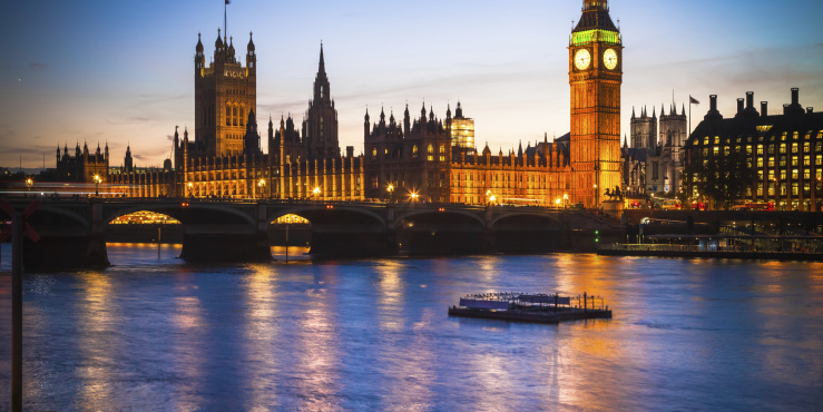 Big Ben and the River Thames at dusk