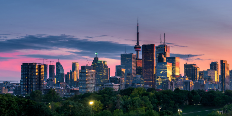 Toronto skyline at night