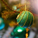 festive bauble image