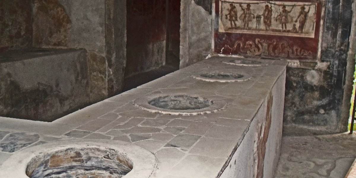 Street Bar in Pompeii