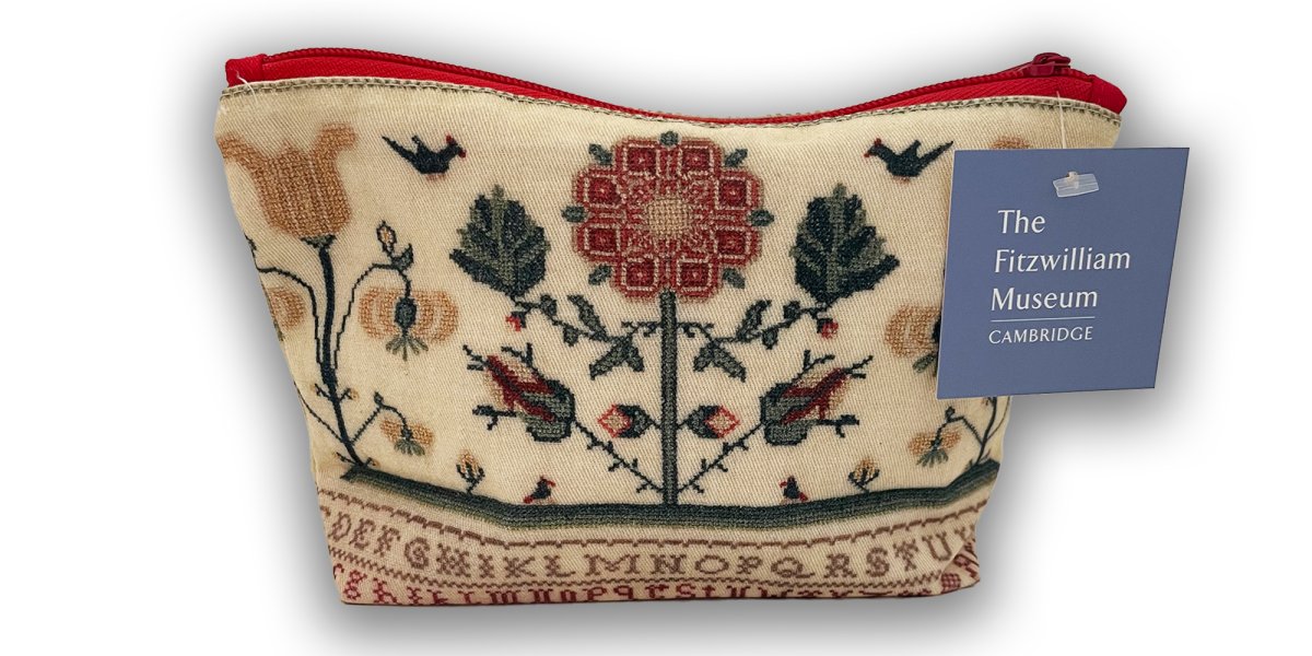 Cosmetic bag