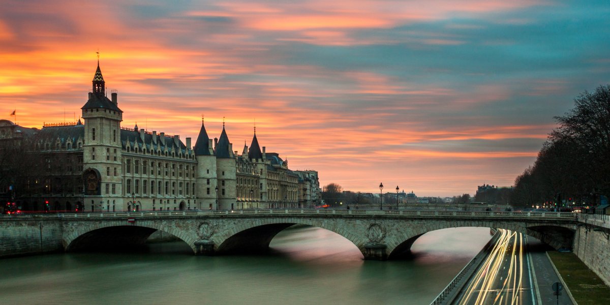 Bridge in Paris