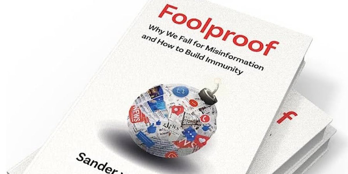 Front covery of Sander's book 'Foolproof'