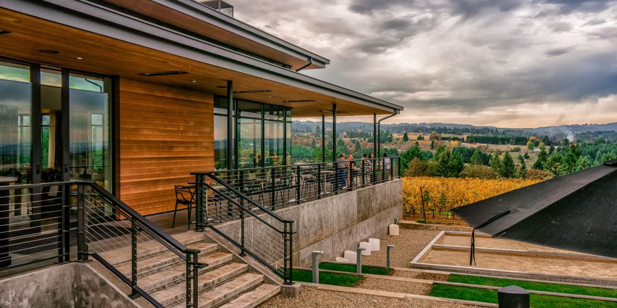 Restaurant overlooking the vineyard