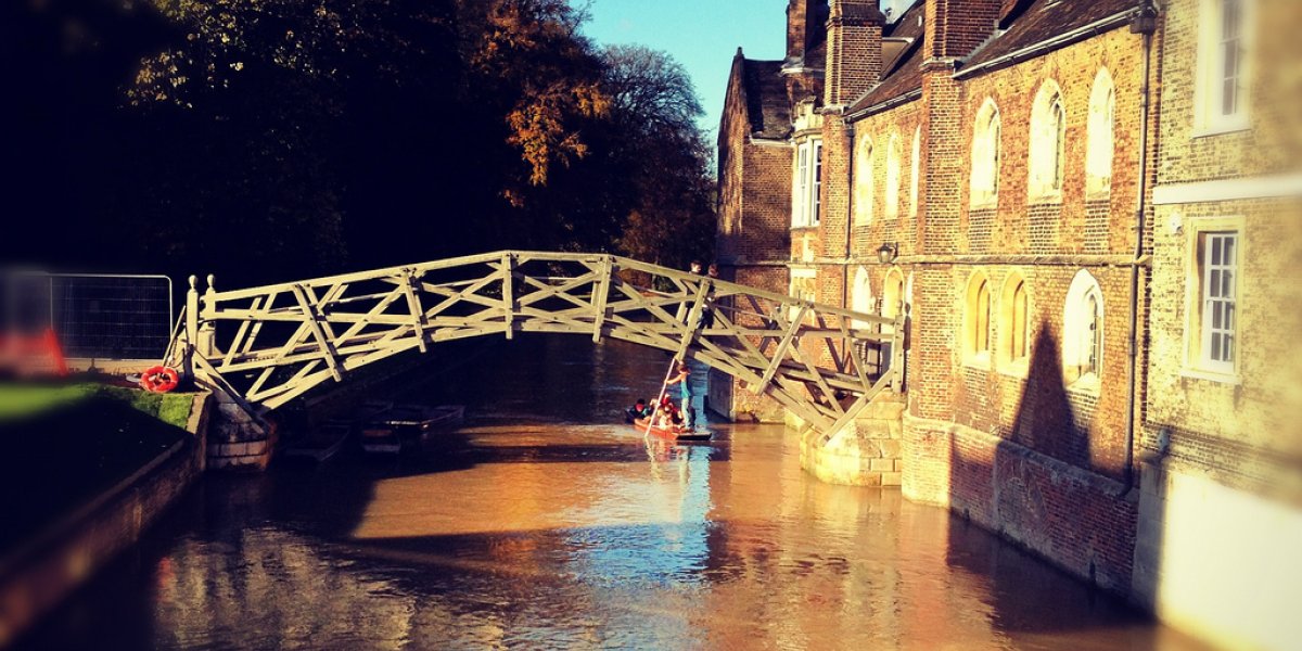 Queens' Newtons Bridge