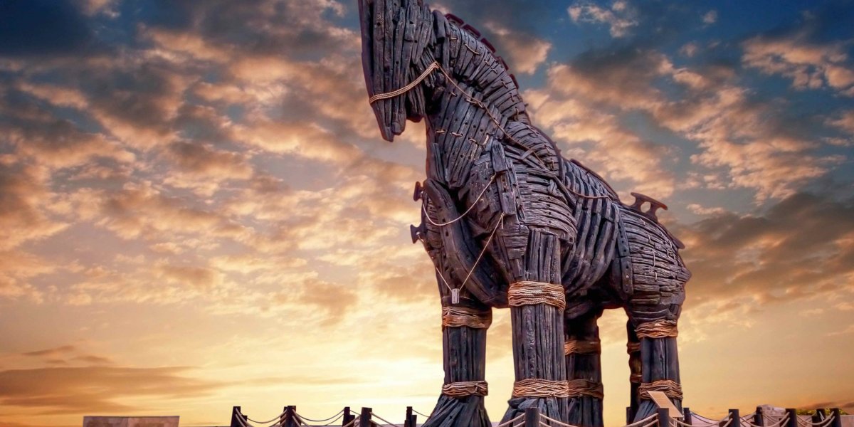 trojan horse at canakkale