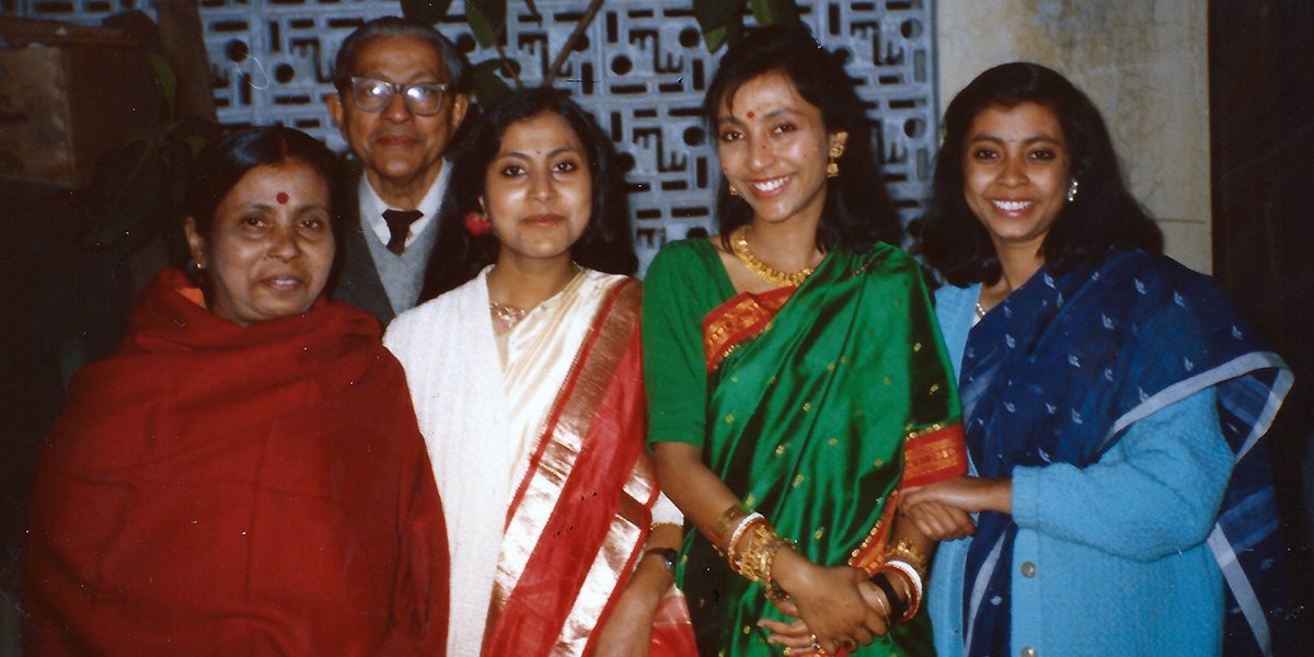 Sumita pictured with family at her wedding reception in Delhi, January 1991.
